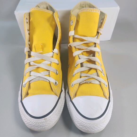 Women's Converse Chuck Taylor All-Stars Size 7 011640 Yellow Canvas Sneakers - Picture 2 of 7